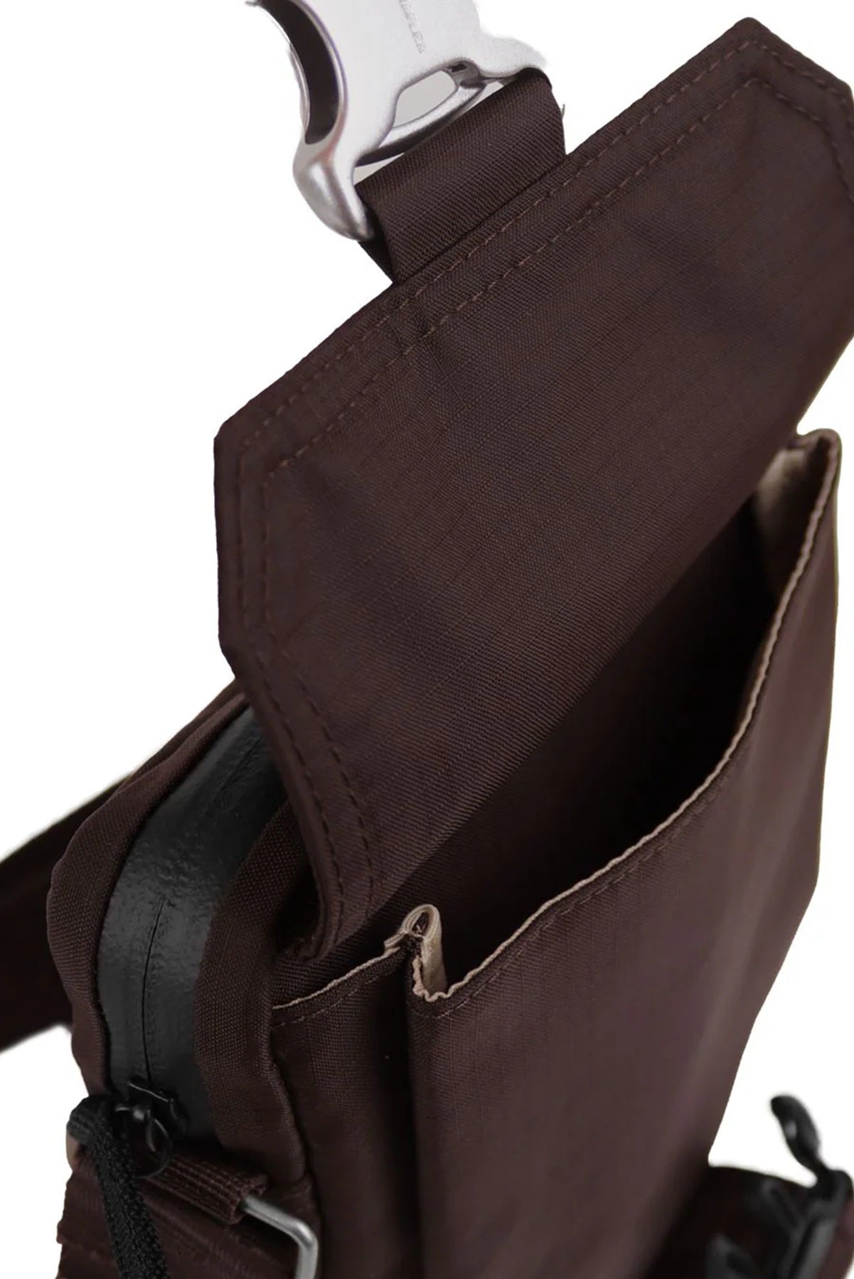 Kintobe NICO Crossbody, Downtown Mocha