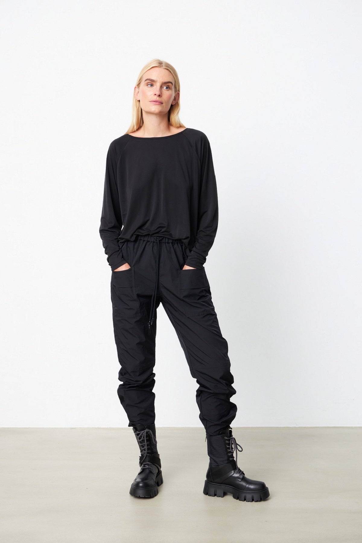 Gossia Thilla Pant, Black