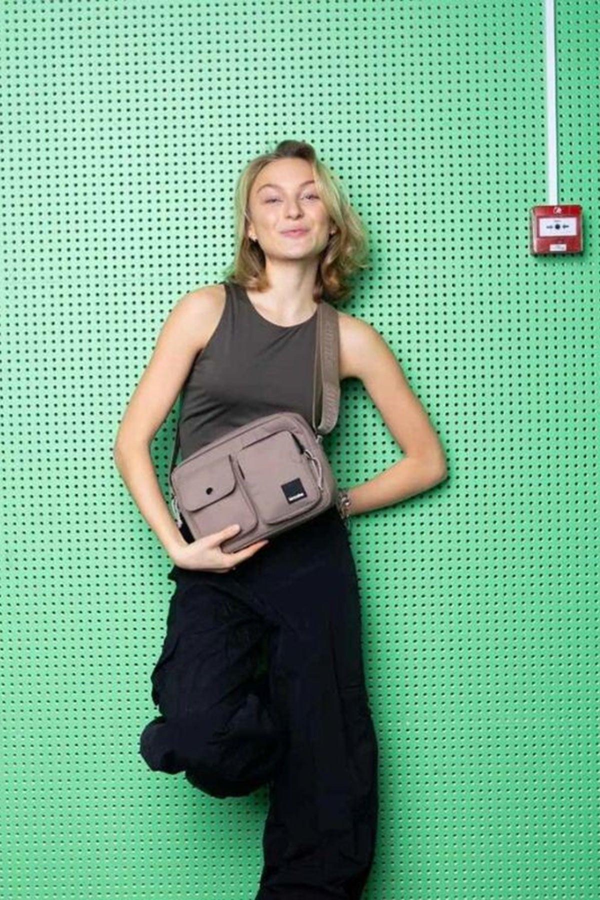 Kintobe MILES Crossbody, Scandi Taupe