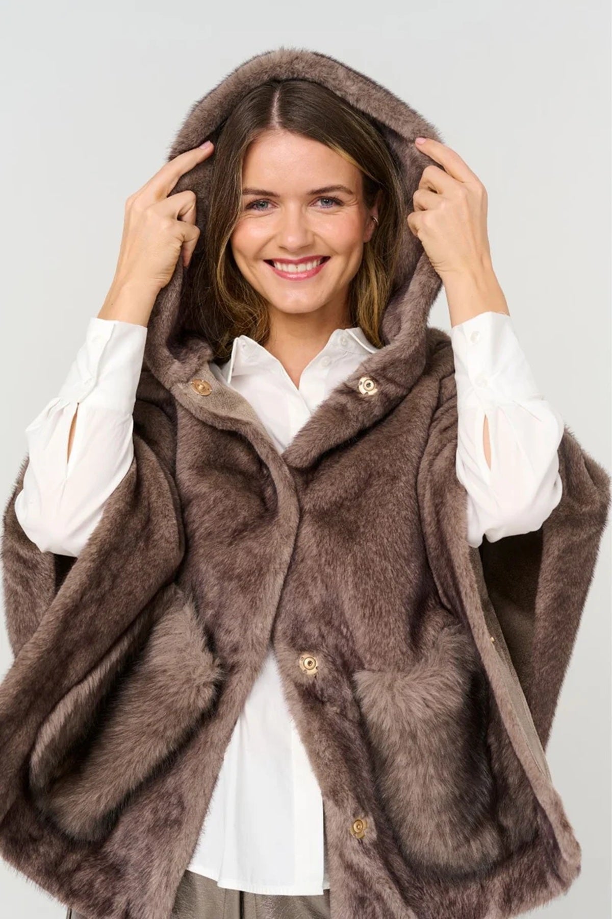 Costamani Coolie Poncho, Fango / Deer