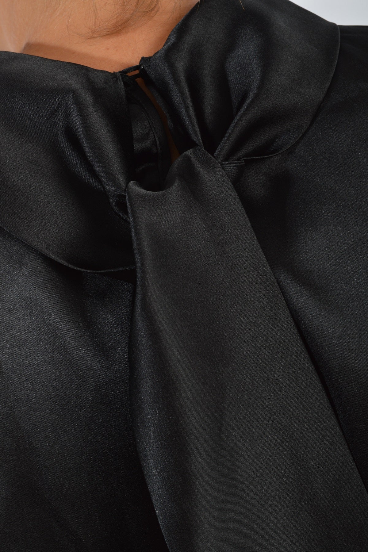 Charlotte Sparre Pussybow bluse, Black