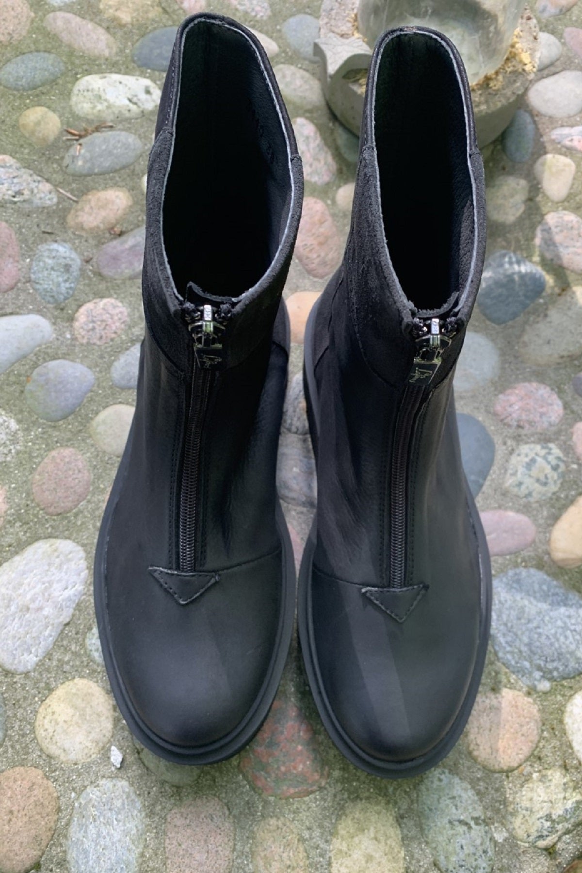 Lofina 3140 Boots wedge sole, front zip, London antracite