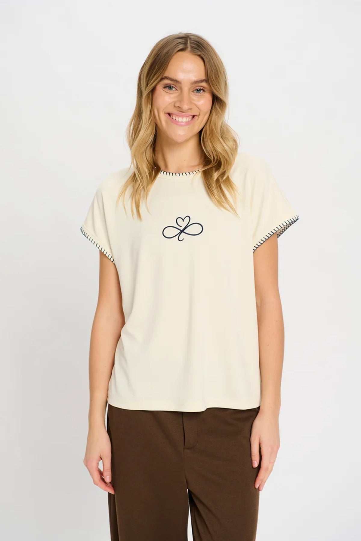Costamani Heart Tee, Kit