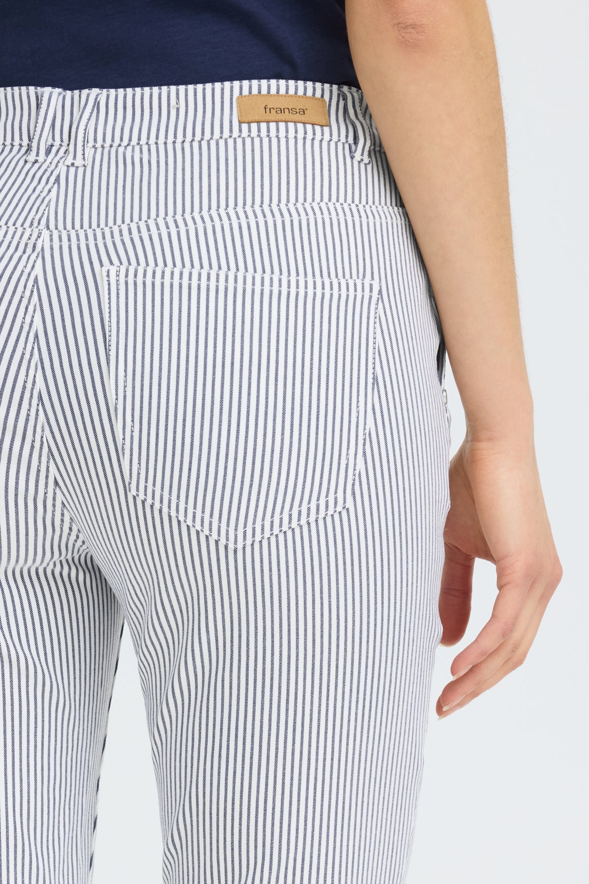 Fransa FRENA TESSA CAPRI 2, BIRCH W. NAVY BLAZER STRIPE