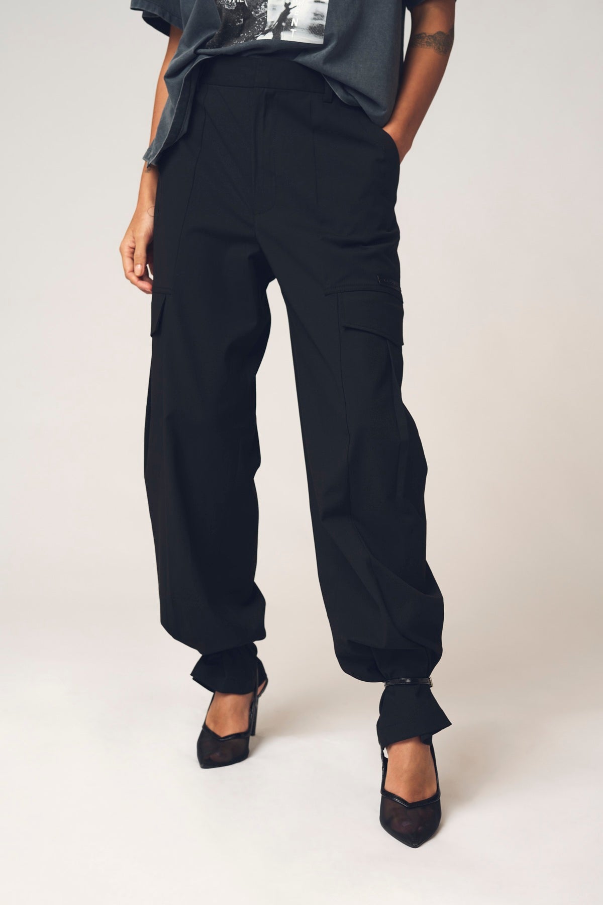Gossia BillieGO Barrel Pants, Black