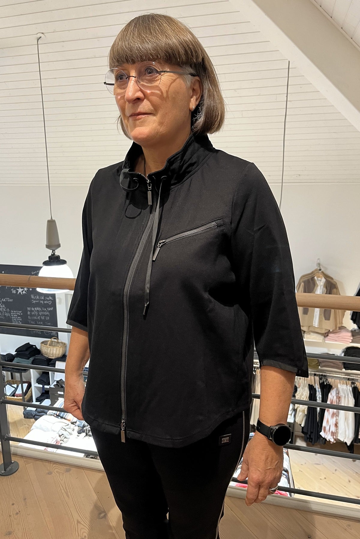 Bøjle 105 - E Avantgarde Jacket 14016, Black