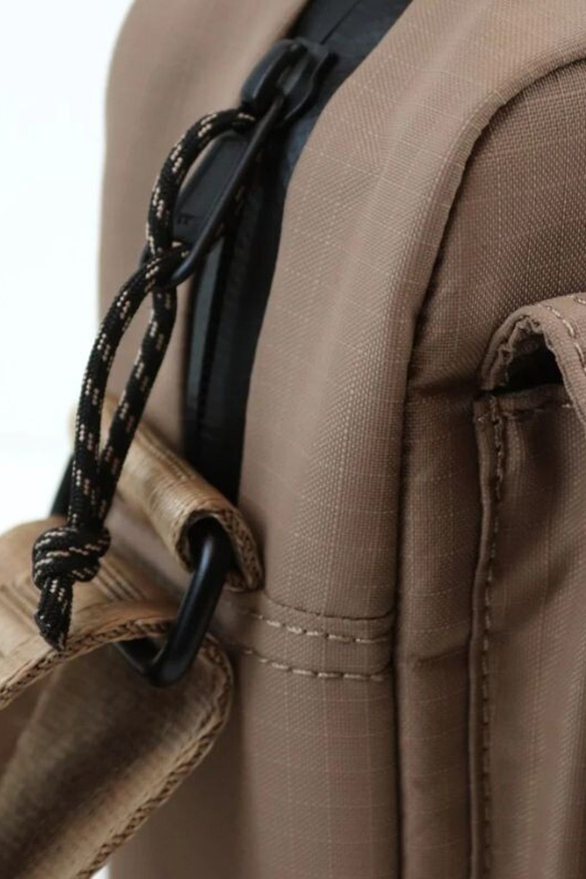 Kintobe MILES Crossbody, Scandi Taupe
