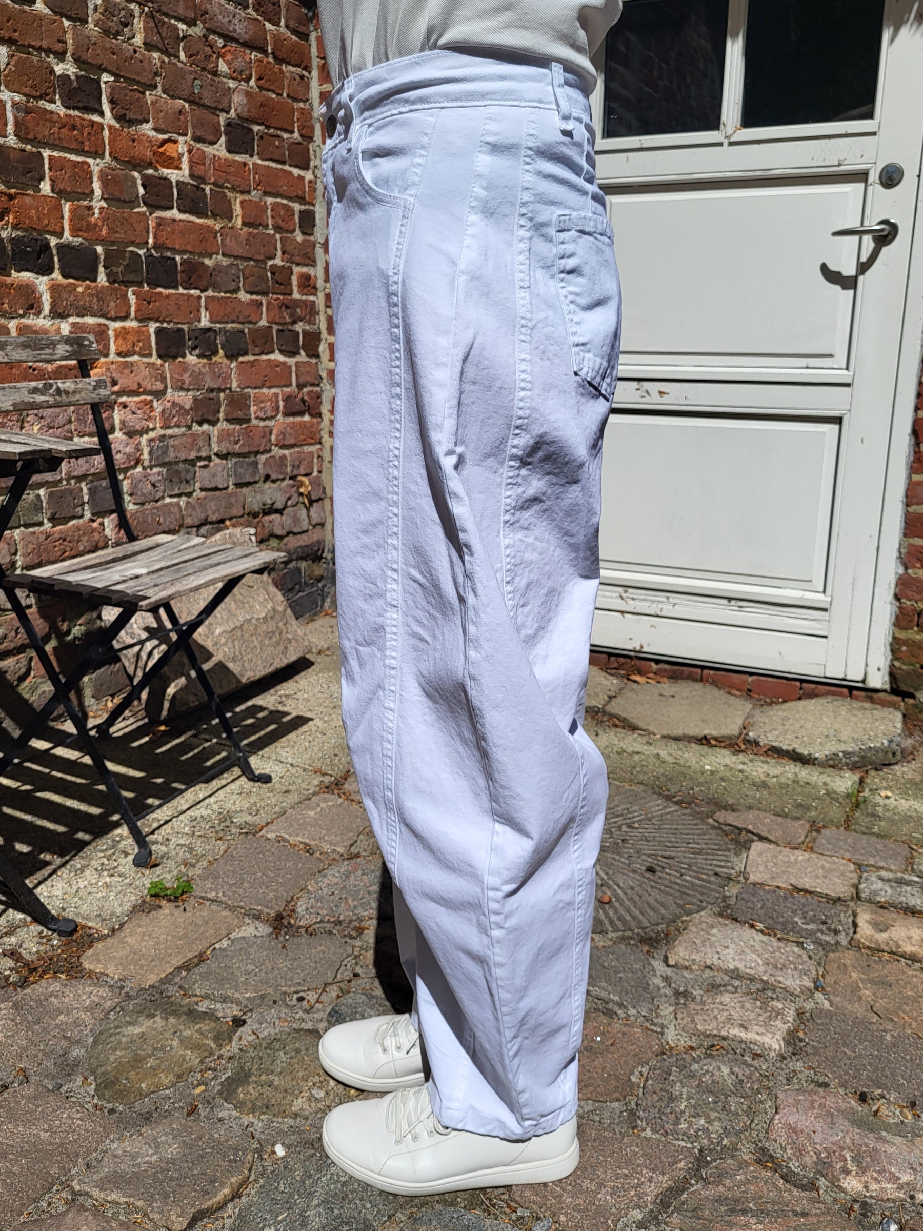 OM-HU Copenhagen Berlin Pants 826152, White