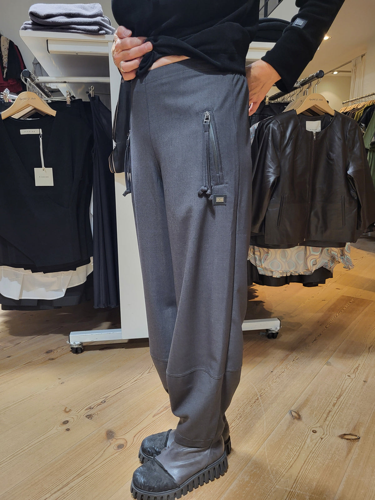 E Avantgarde pants 14812-88, Grey