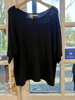 Marta Du Chateau MDCSia Strik 5003, Black