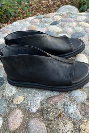 Lofina sandal 1E-267, Gasoline Nero
